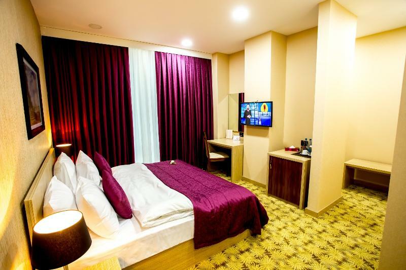West Shine Hotel Baku Extérieur photo