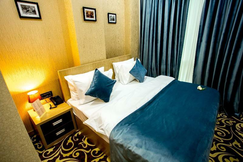 West Shine Hotel Baku Extérieur photo